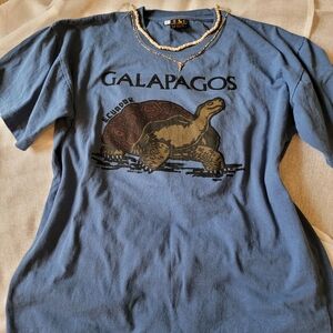Vintage Galapagos Ecuador Turtle T Shirt
